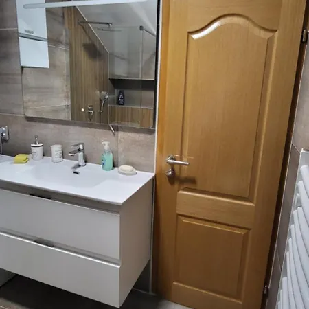Armin Appartement *